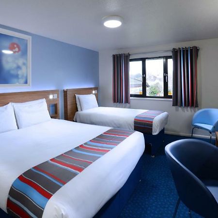 Travelodge Dublin Airport South Luaran gambar