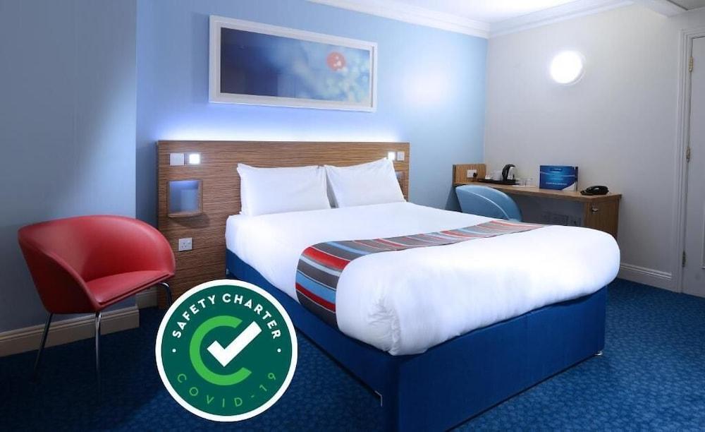 Travelodge Dublin Airport South Luaran gambar