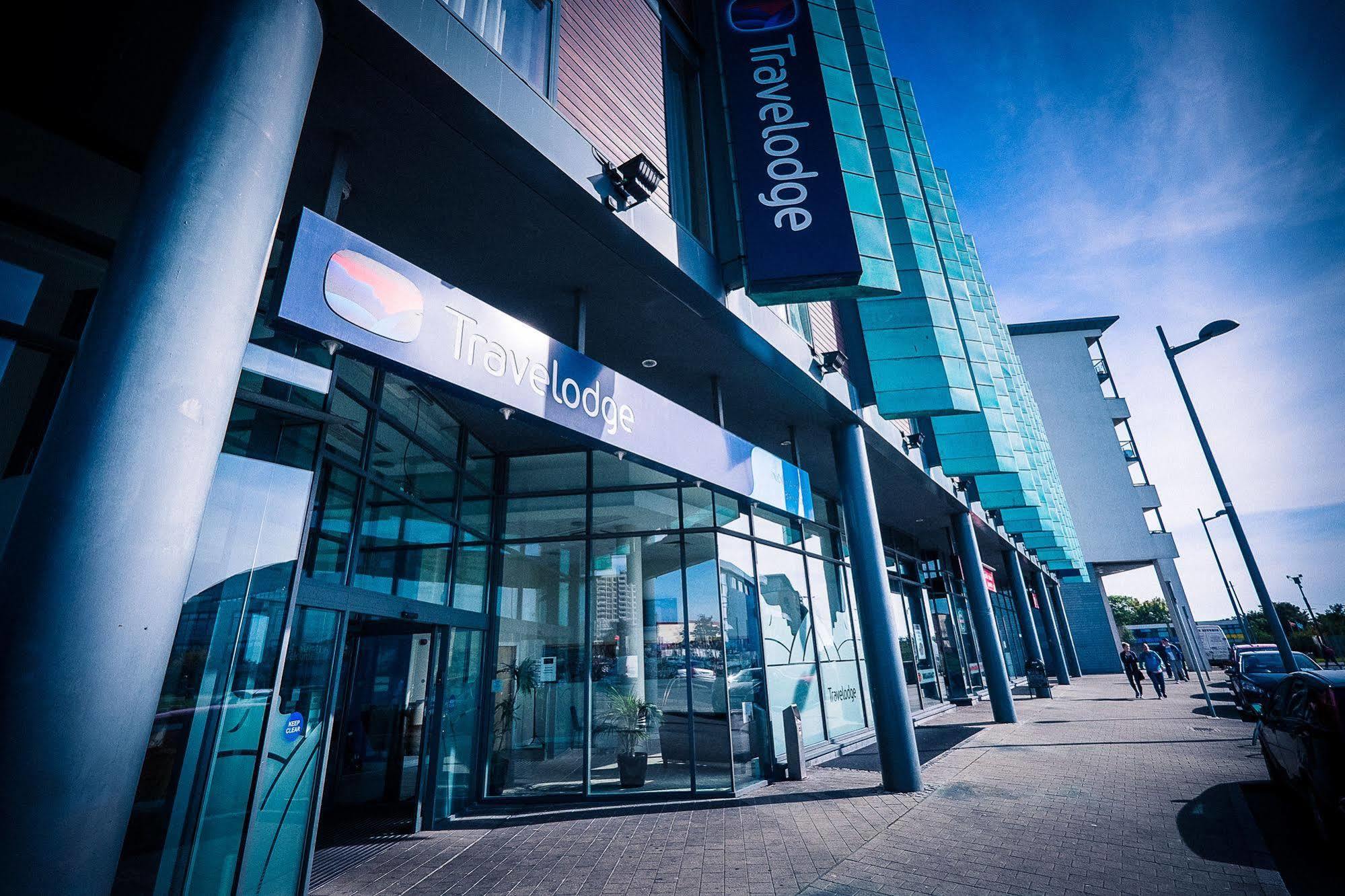 Travelodge Dublin Airport South Luaran gambar